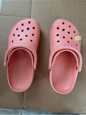 Salmon Crocs